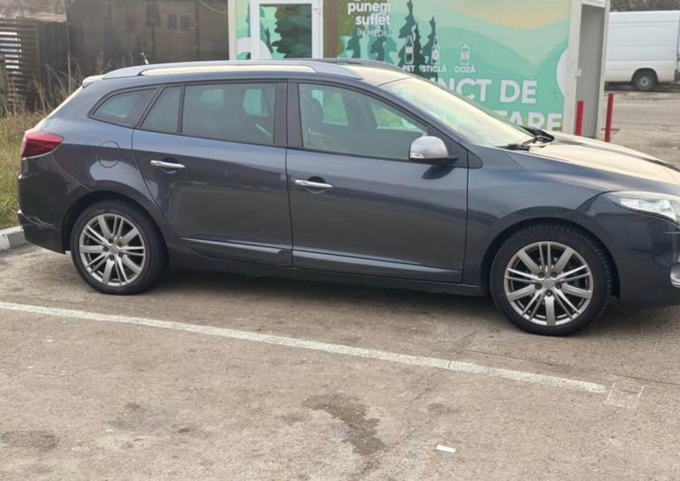 Vând Renault Megane 3 GT Line proprietar