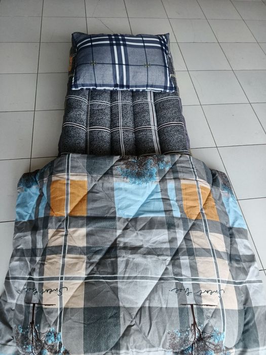 Матрас, Ку́рпа ,Ку́рпача , Ёстик.