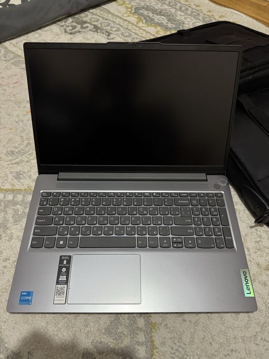 lenovo slim3 ideapad 15ian8