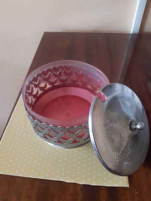 Красиви руски стакани, захарница и поднос