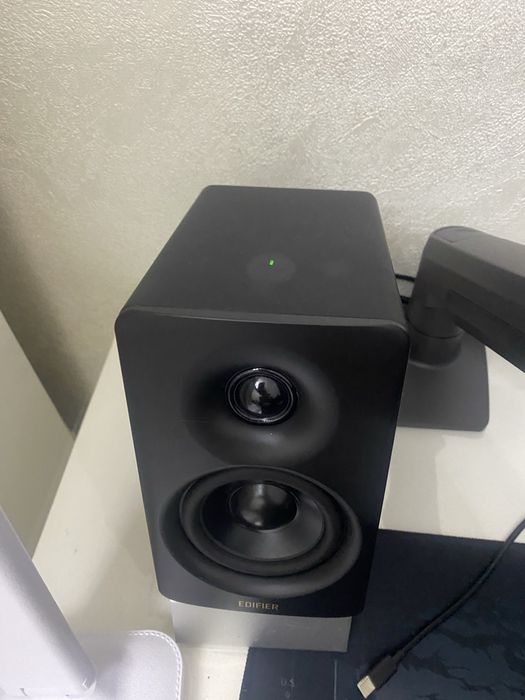 Колонки Edifier m60