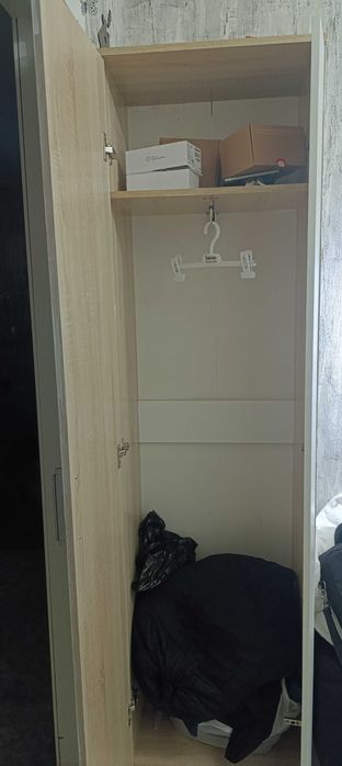 Продам шкаф срочно