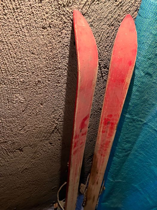 Ретро ски Пирин за украса