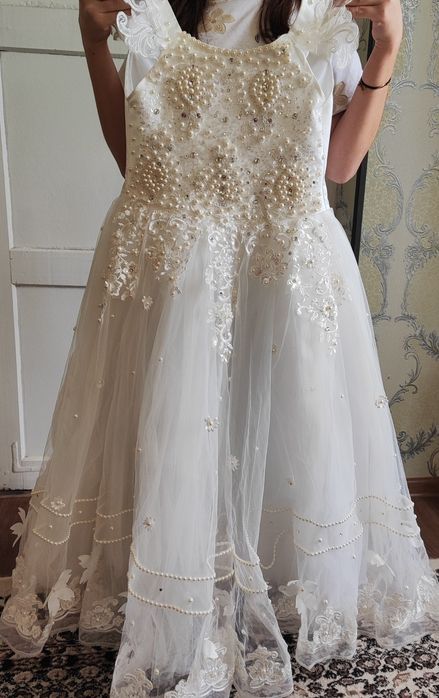 Белое свадебное платье для девочки