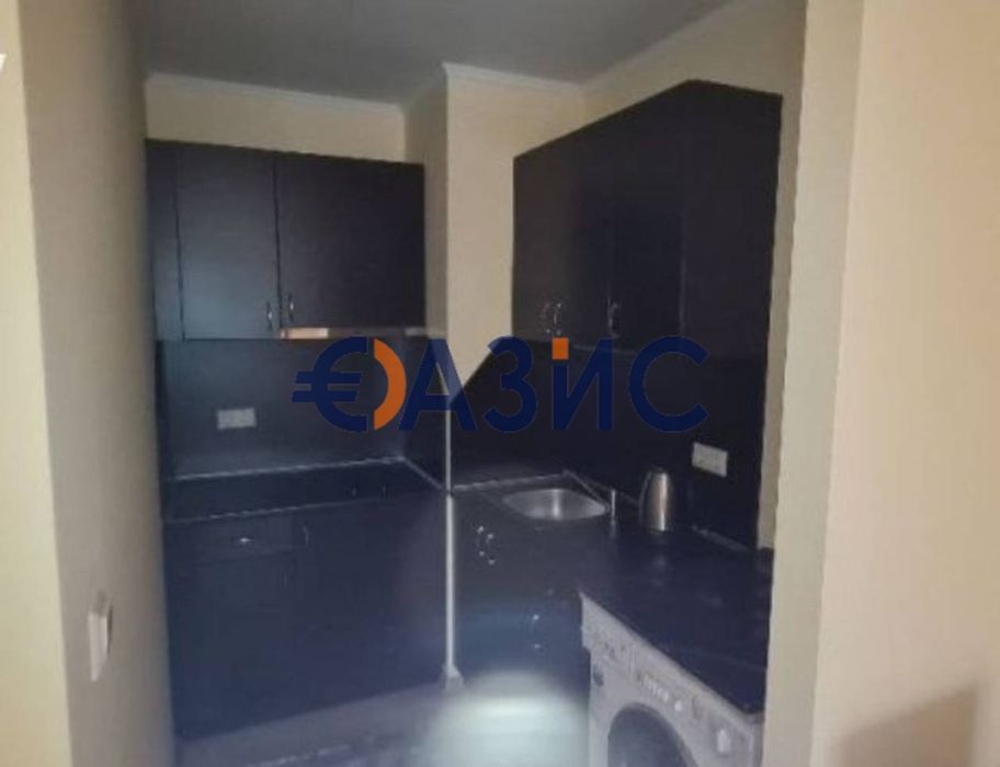 Продава се Двустаен апартамент в Поморие - 72 кв.м за 1250 €/кв.м - Снимка #3