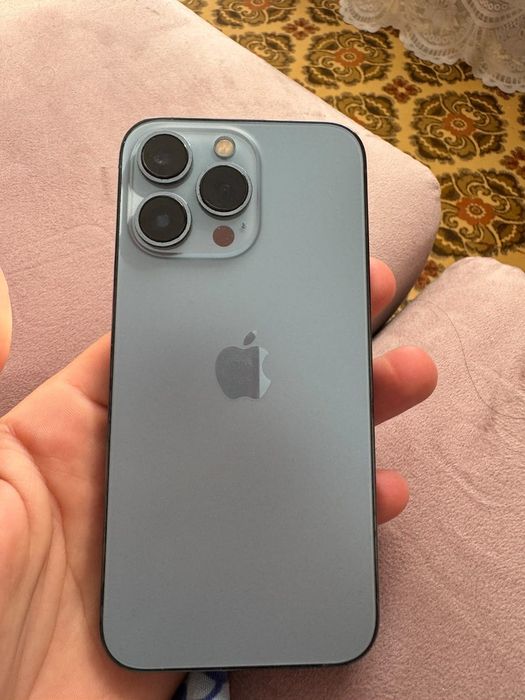 Продам Apple 13 pro