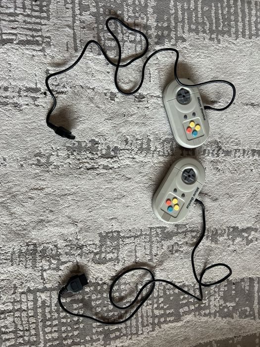 Micro Genius IQ-502 конзола здравейте този екземпляр е много рядък