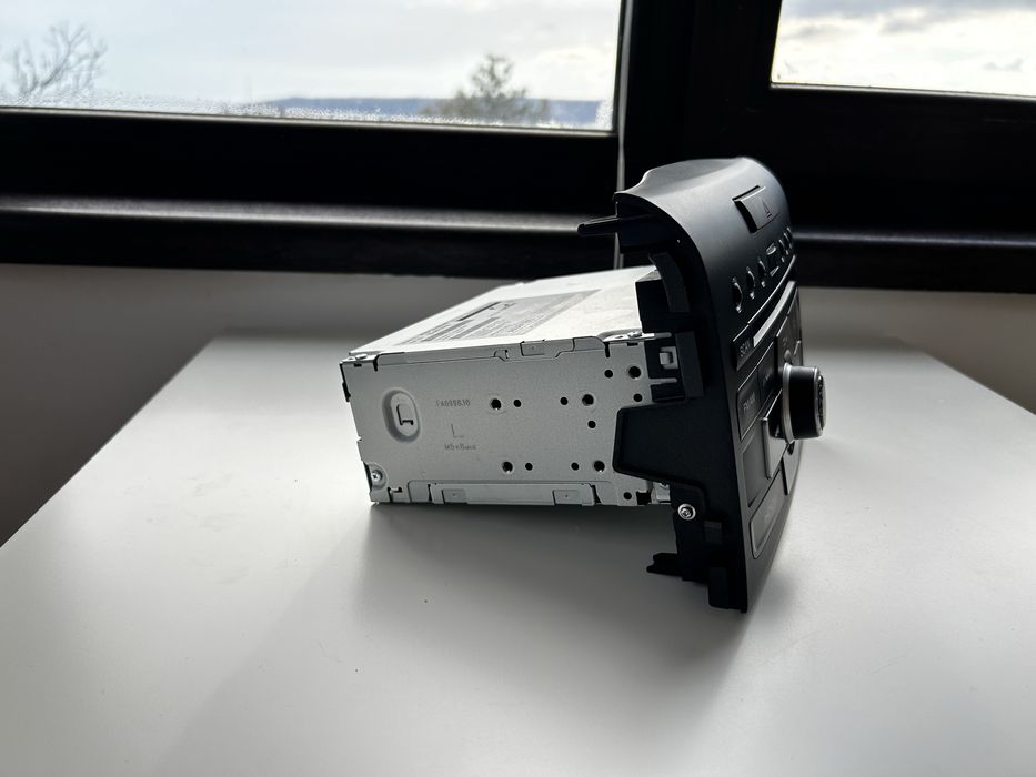 2012,2013,2014,2015 HONDA CR-V AM/FM радио приемник със CD плейър
