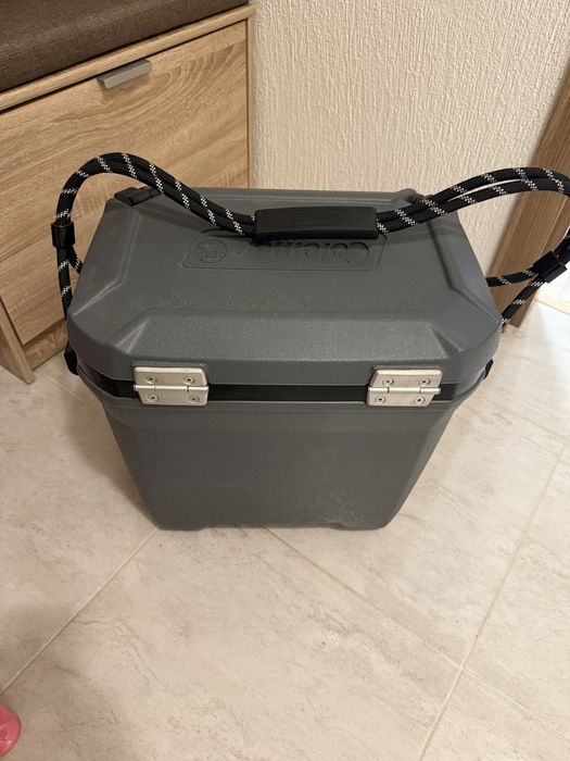 Хладилна чанта/кутия Coleman Convoy 28 Quart