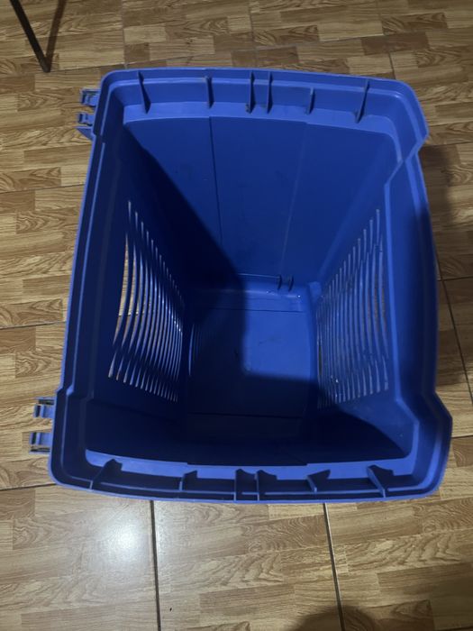 Белья контейнер пластиковый