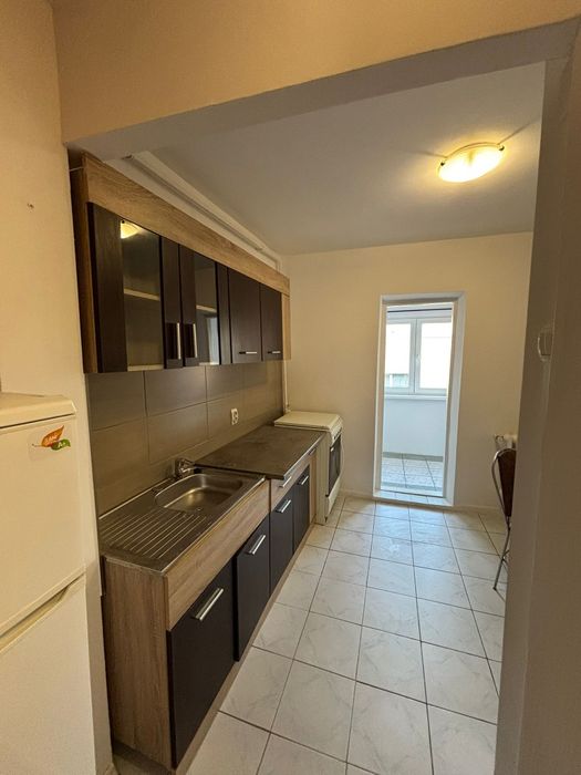 Închiriez Apartament 2 Camere Decomandat – Etaj 2 – Zona Dedeman, Alba Iulia