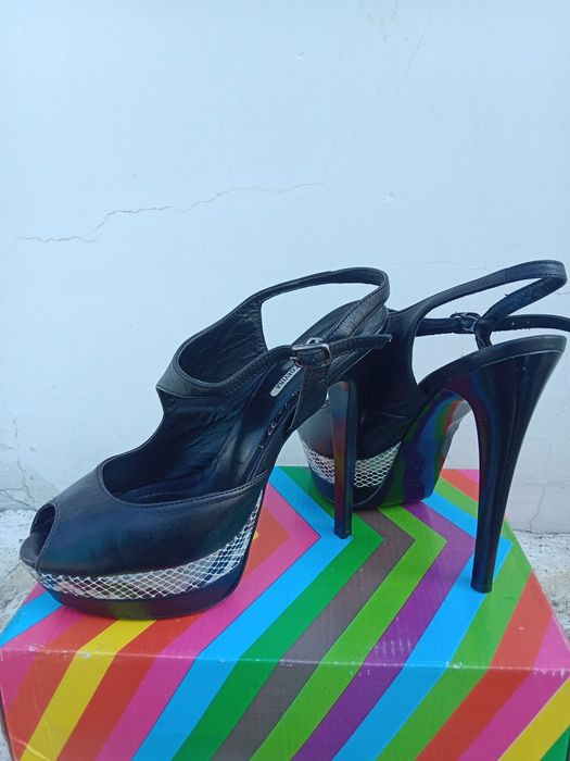 Туфли женские, продам