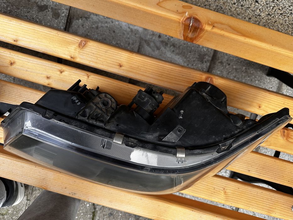 Продавам h1 фарове за хонда akopg 7