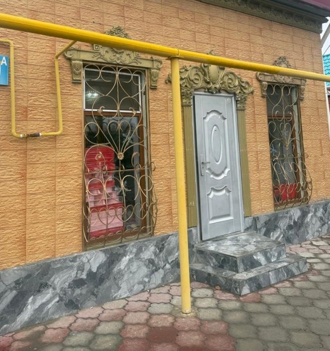 Помещение в аренду. Под офис, маникюрный салон, массажный кабинет.