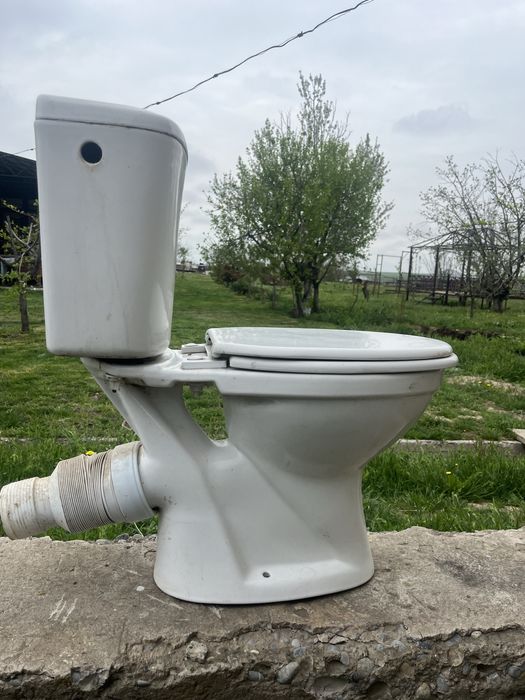 Унитаз сатылады б/у