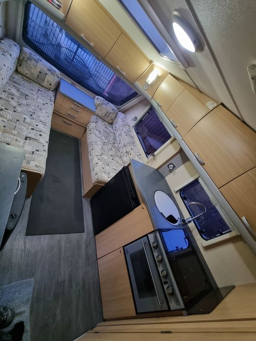 Vând rulota model Swift Sprite alpine 2 2007 cu nr roșii 3 luni