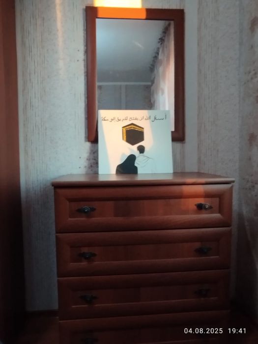 Спальный гарнитур