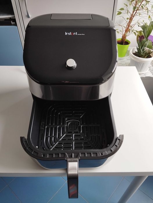 Продавам Гаранционен Instant Pot Vortex Plus ClearCook Odour Erase