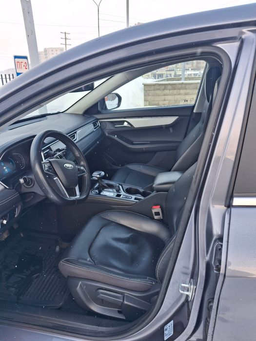 Продам Jac j7 2023