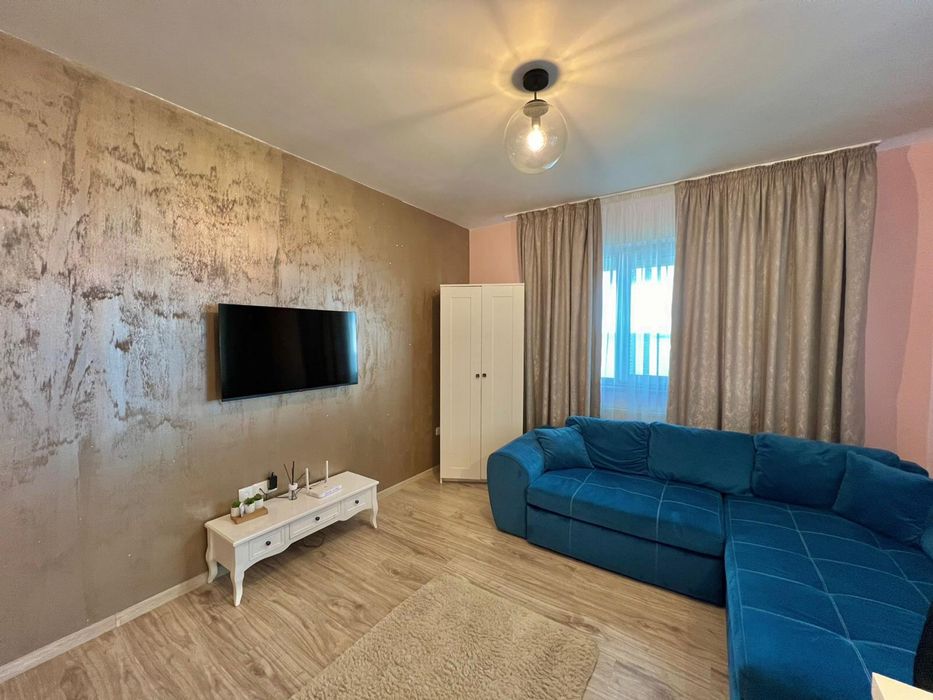 Inchiriez apartament 2 camere complex Moonlight
