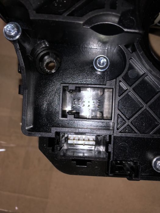 Szl panglica volan senzor unghi bmw F01 F10 F06 line asist incălzire 730d 530d 520d 740xd 750xd 750i 640i 640xd 2009-2015 pe modele full