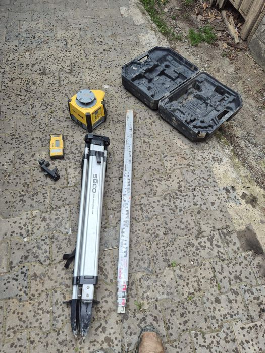 Laser GeoMax Zone20 H rotativ perfect funcțional