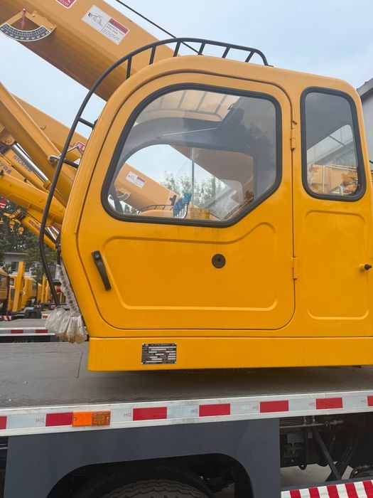 Кран марки STSM  5тонны до 25 тонны