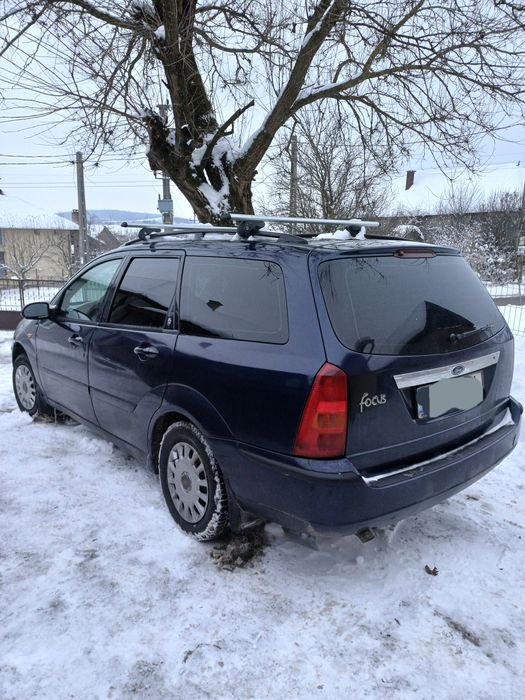 Vând Ford focus 1.8 tdi
