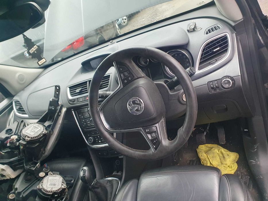 Dezmembrez Opel Mokka 4x4 1.7cdti 2015