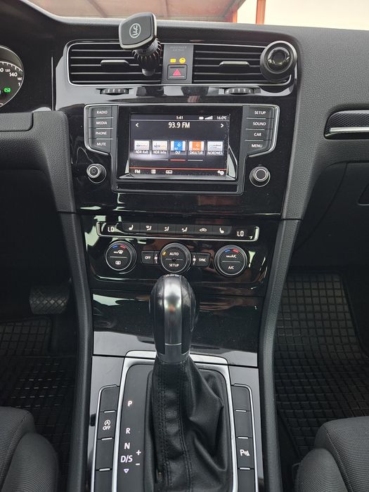 Volkswagen Golf 7 1.4 benzina 140 cp