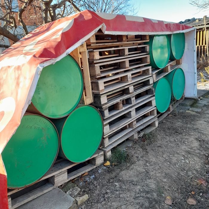 PALEȚI EURO ȘI NONEURO = pentru diferite utilizări .