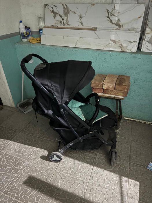 Срочно продаю коляски