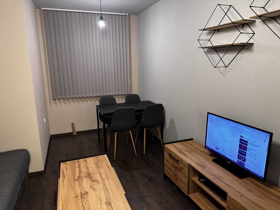 Продава се Двустаен апартамент в София, Иван Вазов - 69 кв.м за 2609 €/кв.м - Снимка #1