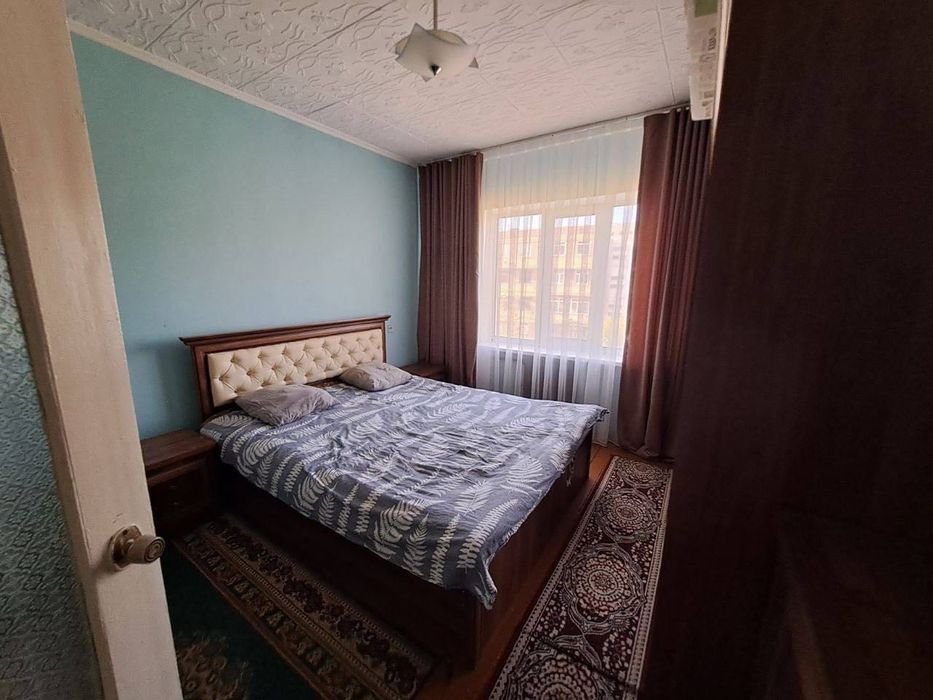 Сдается 2х комнатная квартира 
C обстановкой 
В горде Алмалыке