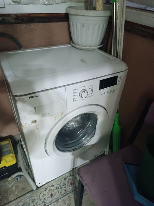 Стиральная машинка автомат