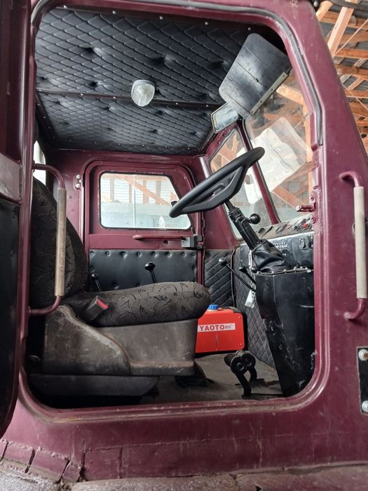 Трактор колесный