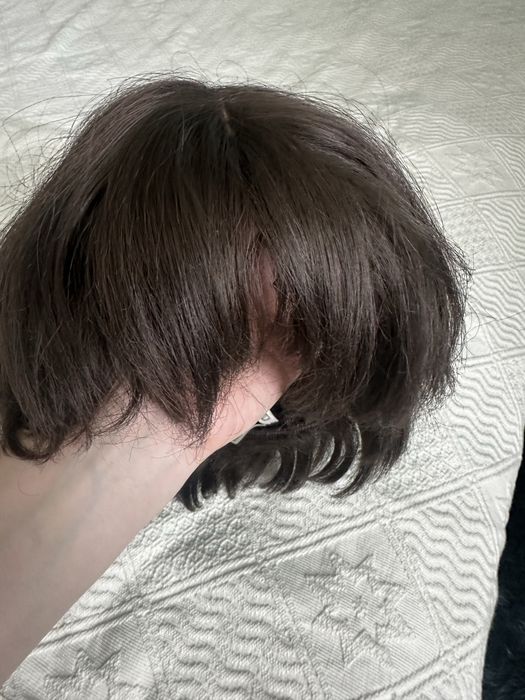 Продам парик коричневый