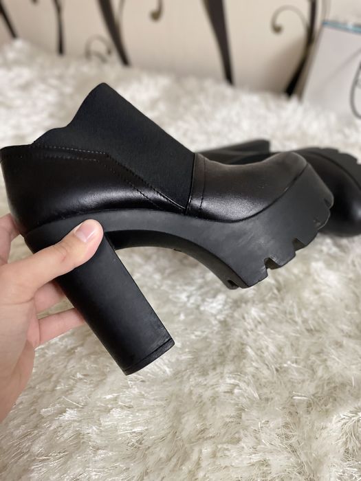 Срочно продам 37 размер как новое