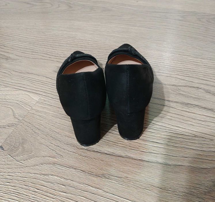 Pantofi cu toc mic - 37