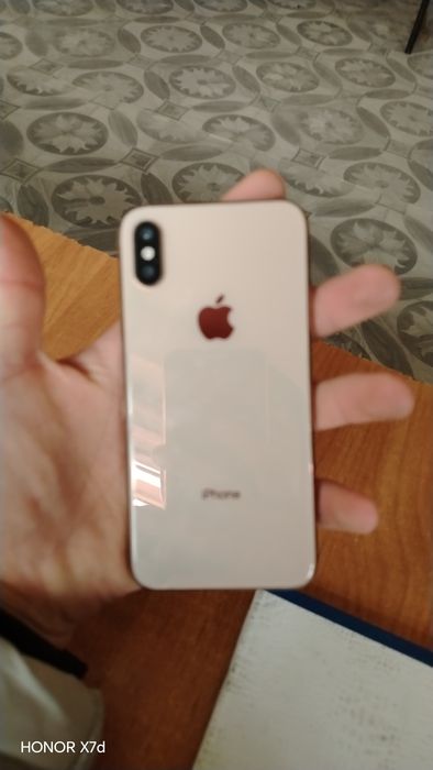 Iphone xs holati yaxw