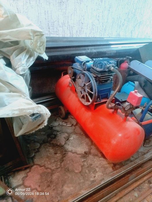 Компрессор воздушный масленый
