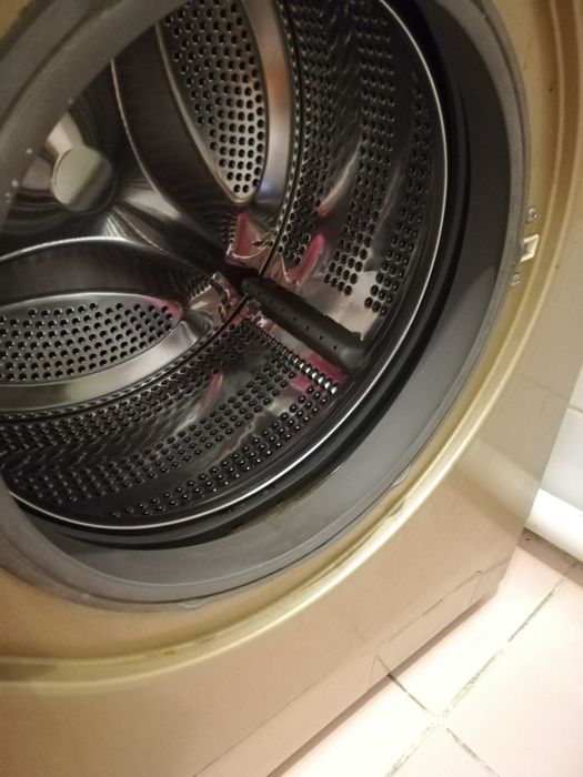 Продам стиральную машинку