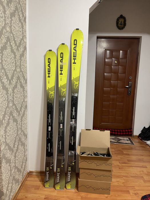 Schiuri  ,156,170 cm head sx skiuri SL