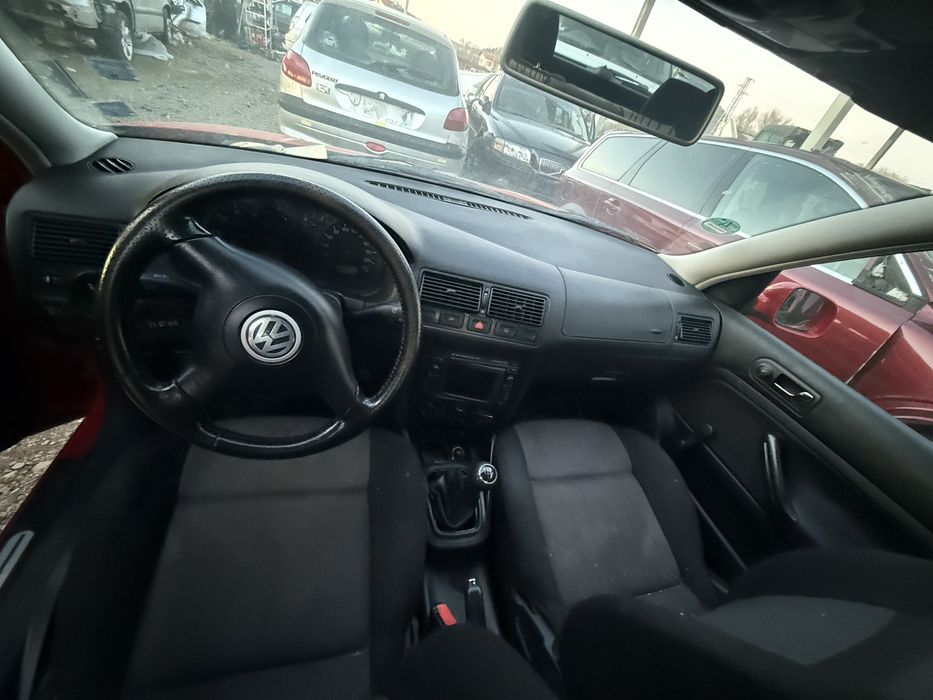 Голф 4 1.4 75кс 2000 г на части