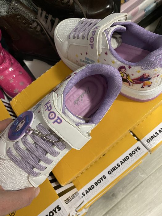 Tenisi Huntrix K- POP marimi 26-35