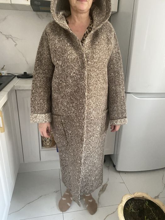 Зимнее женское пальто