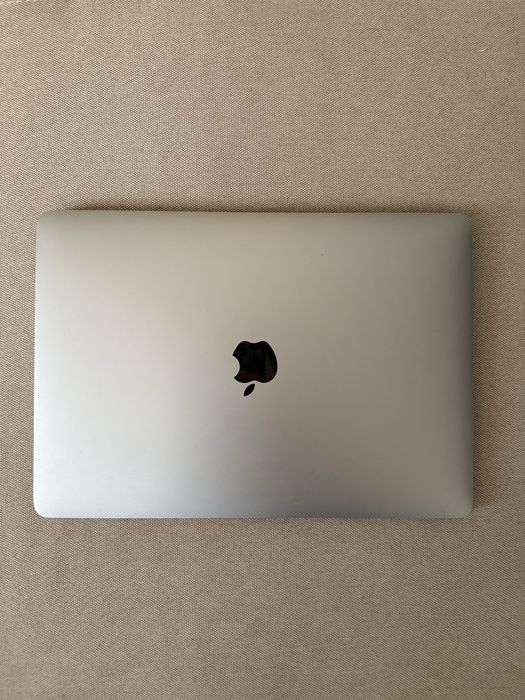 Apple Macbook 13