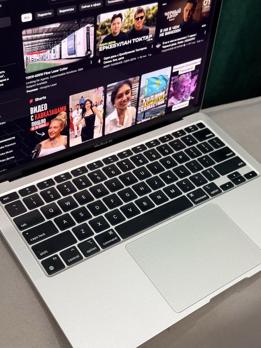 Продам Macbook Air M1