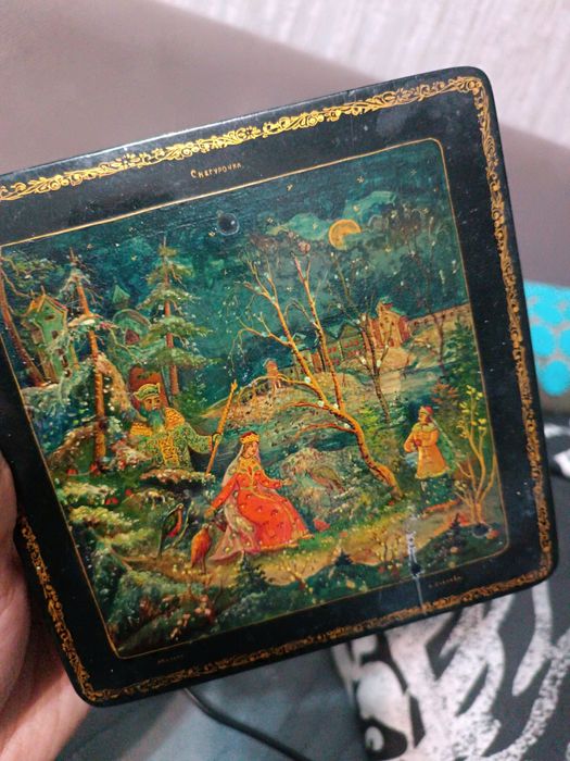 Продам шкатулку (винтаж)