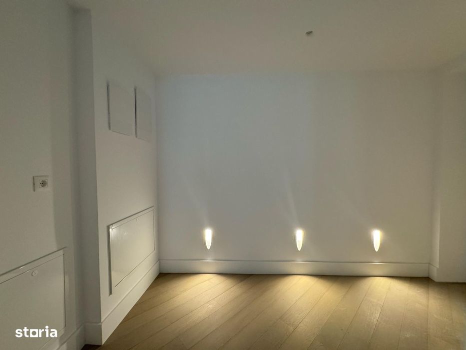 3 Camere Lux| 90 Mp -Cortina 126| Erou Iancu Nicolae
